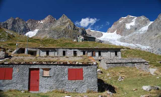 Bespoke Guided Treks Courmayeur