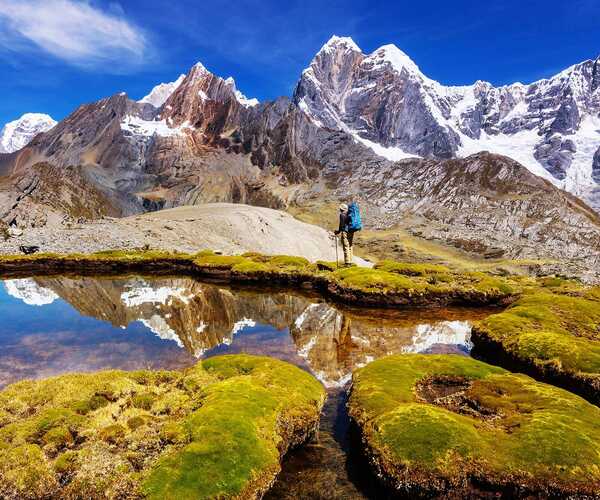 A stunning view of mountains in Peru